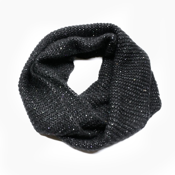 UN JOUR AILLEURS Eternity Scarf with Multicolour Micro Paillettes - Picture 9 of 13